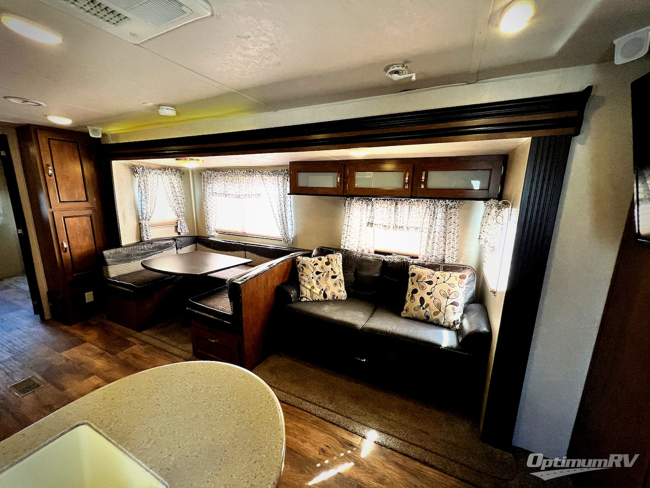 2017 Forest River Salem 28CKDS Photo 6