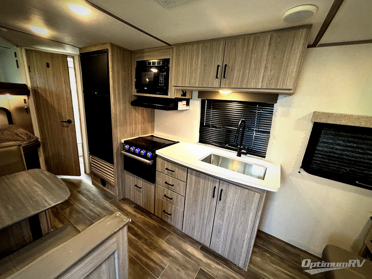 2021 Keystone Passport 219BH SL Series Photo 8