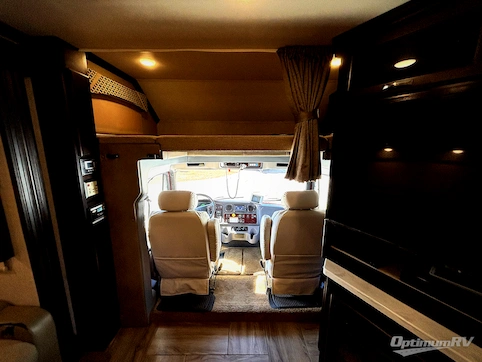 2018 Dynamax DX3 37BH RV Photo 2