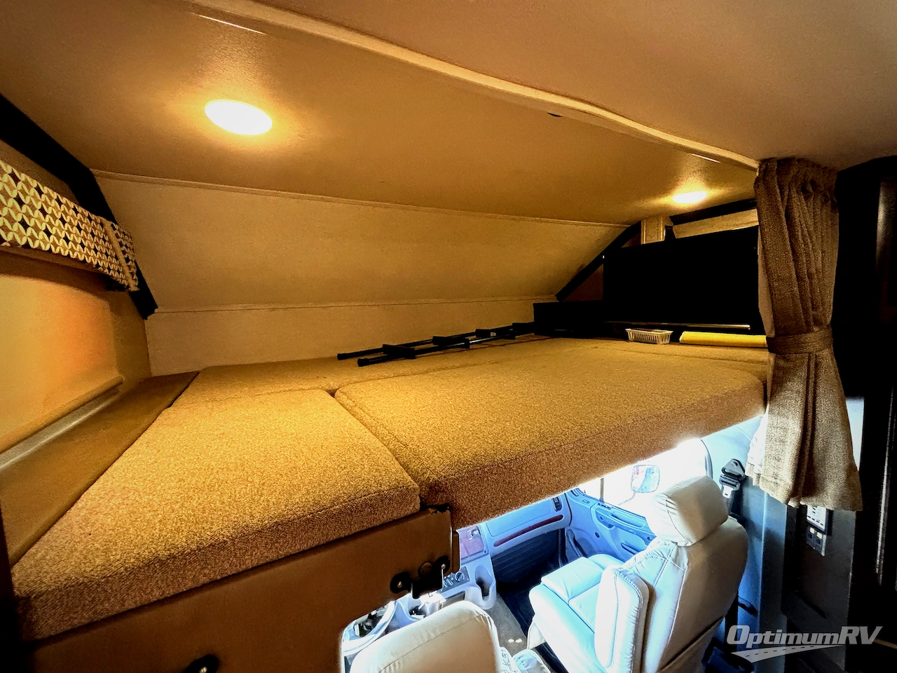 2018 Dynamax DX3 37BH Photo 11