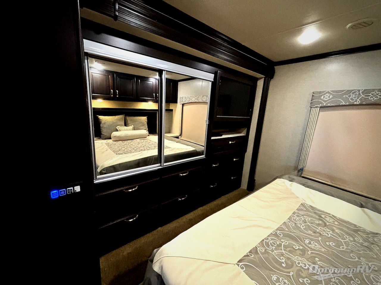 2018 Dynamax DX3 37BH Photo 29