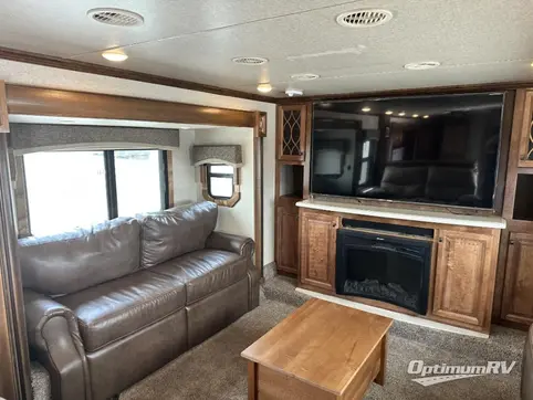 2017 Heartland Landmark 365 Madison RV Photo 3