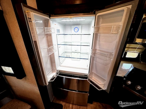 2019 Heartland ElkRidge 37RK RV Photo 3