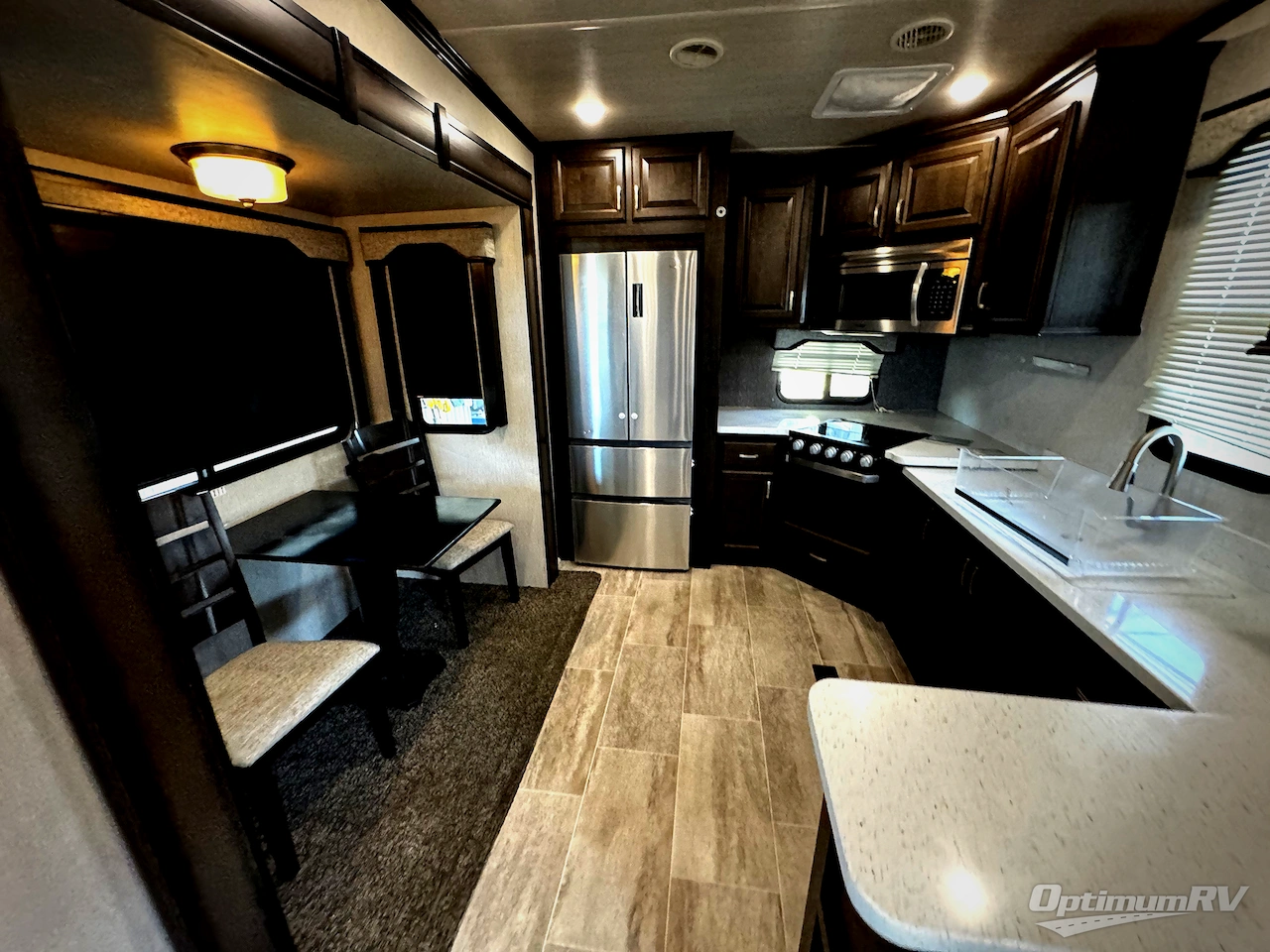 2019 Heartland ElkRidge 37RK Photo 6