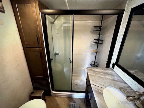 2021 Forest River Salem Grand Villa 42FK RV Photo 3