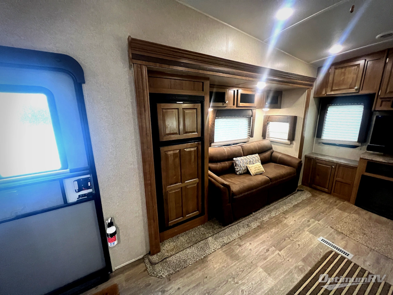 2019 Forest River Rockwood Ultra Lite 2650WS Photo 6