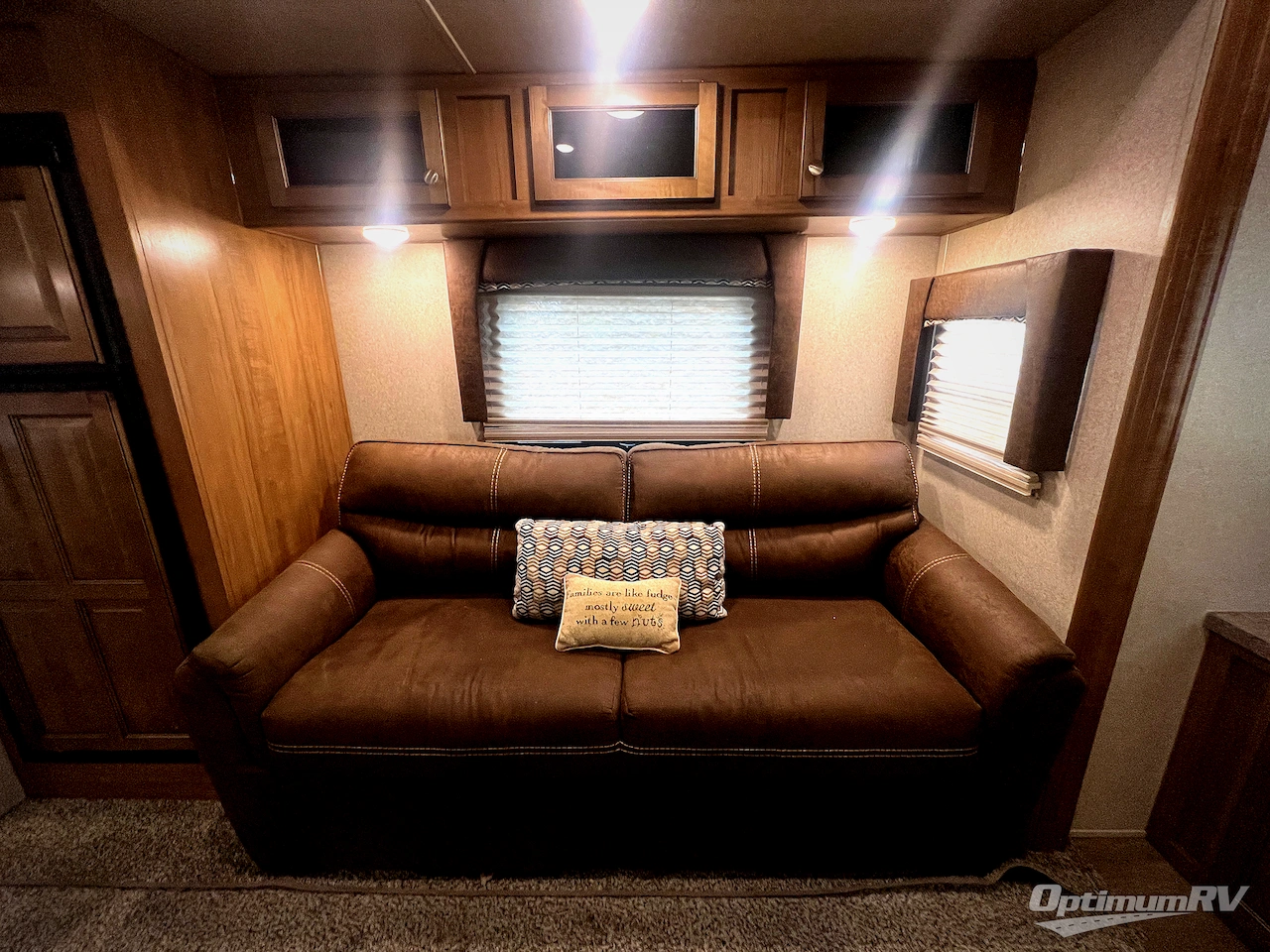 2019 Forest River Rockwood Ultra Lite 2650WS Photo 8