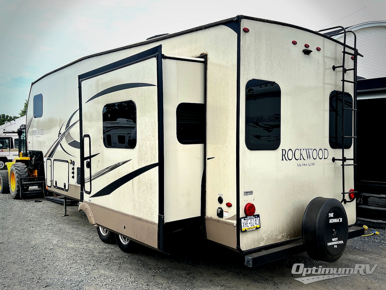 2019 Forest River Rockwood Ultra Lite 2650WS Photo 3