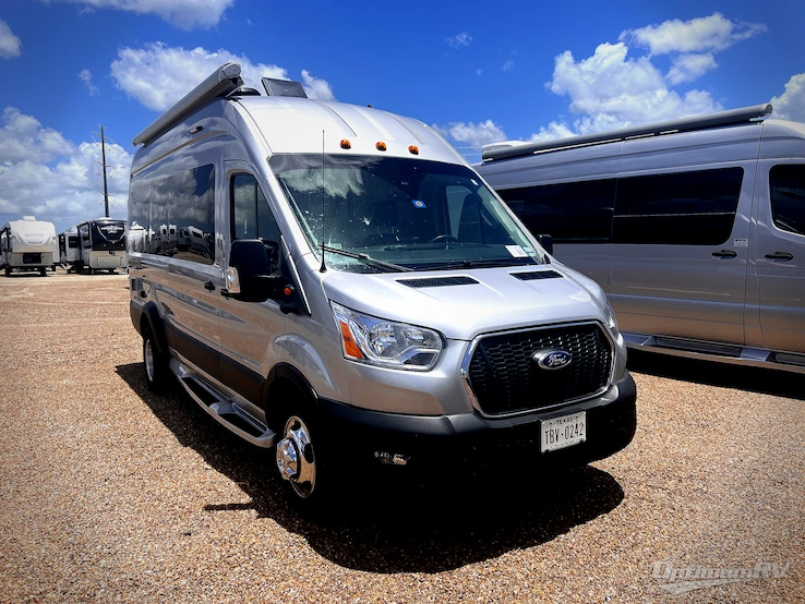 2023 Pleasure-Way Ontour 2.2 RV Photo 1
