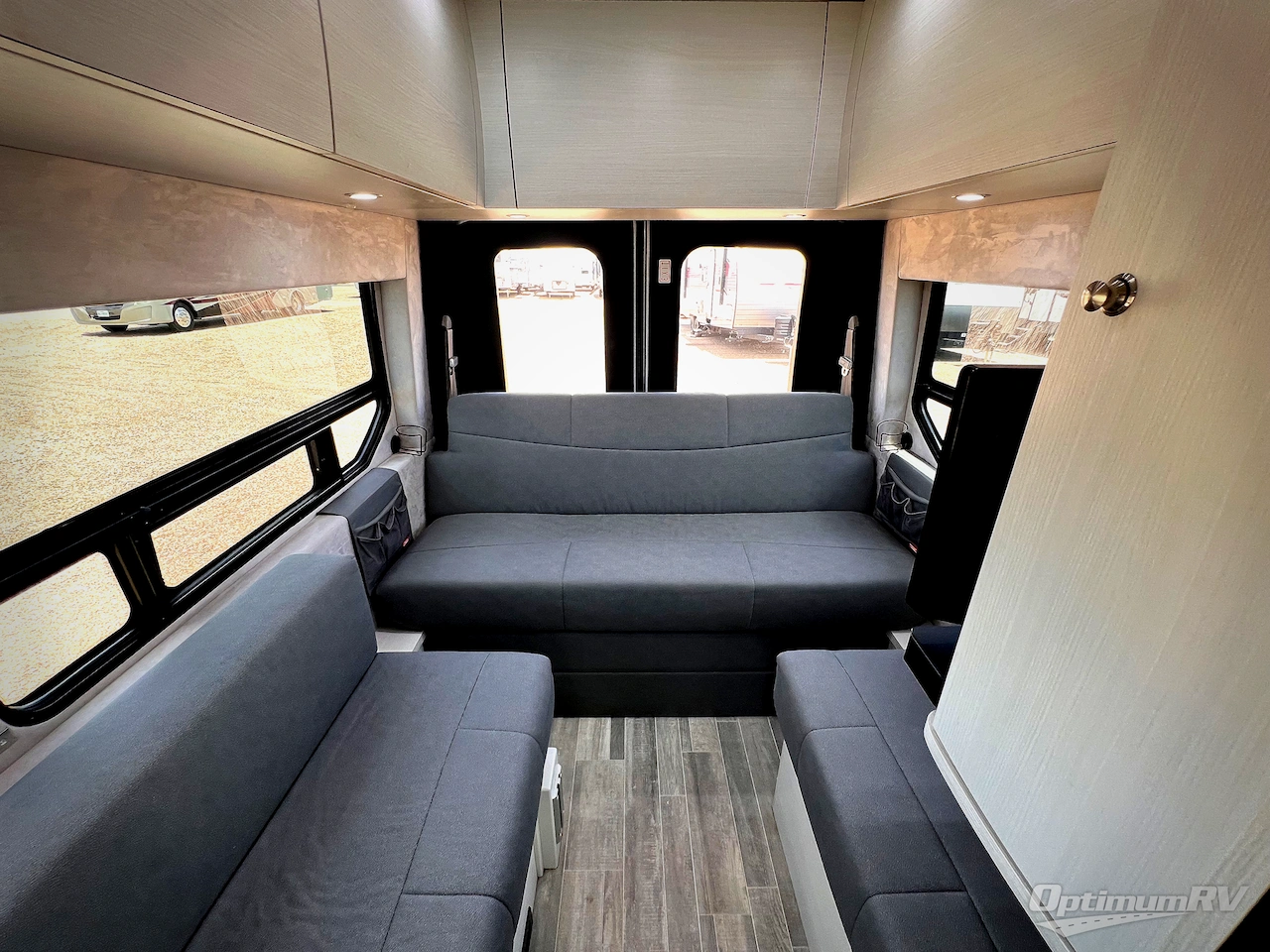 2023 Pleasure-Way Ontour 2.2 Photo 14