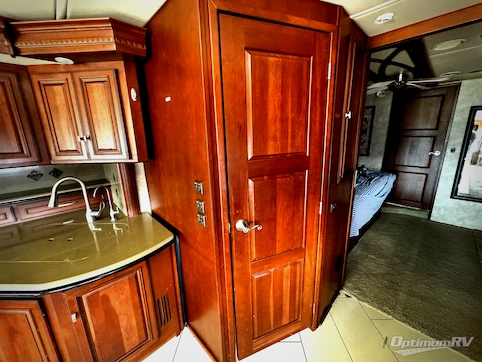 2012 Itasca Ellipse 42QD RV Photo 3