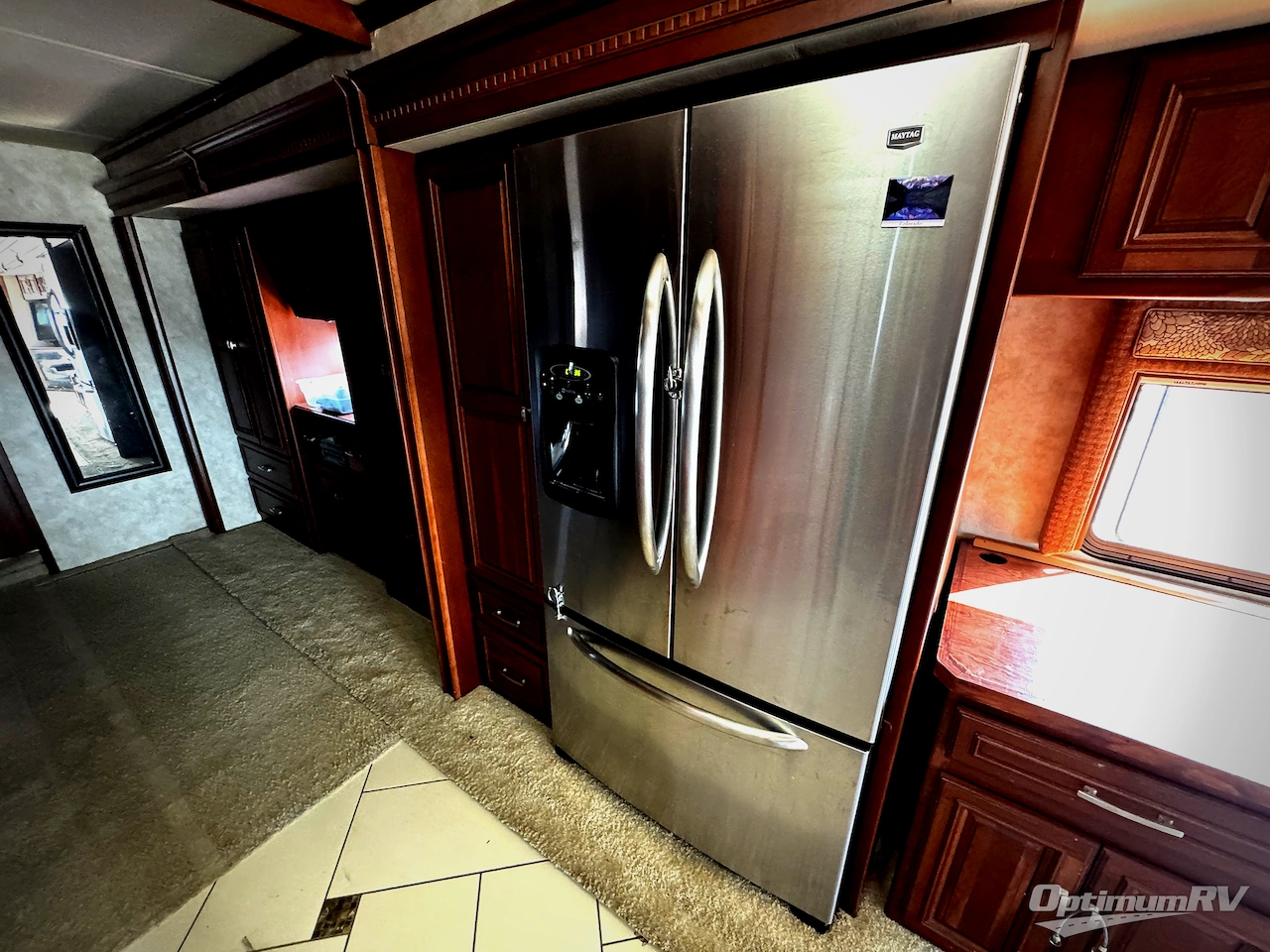 2012 Itasca Ellipse 42QD Photo 8