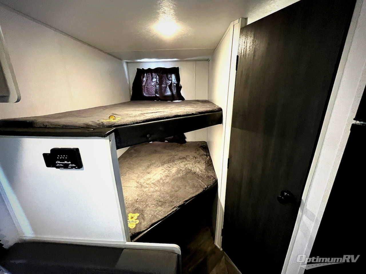 Used 2021 Forest River Wildwood FSX 179DBKX Travel Trailer at