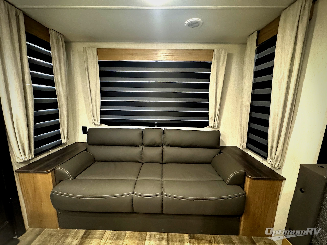 2023 Forest River Cherokee Grey Wolf 23MK Photo 5