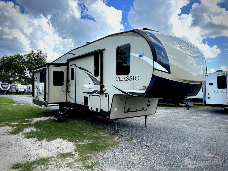 2019 Forest River Flagstaff Classic Super Lite 8528CBS RV Photo 1