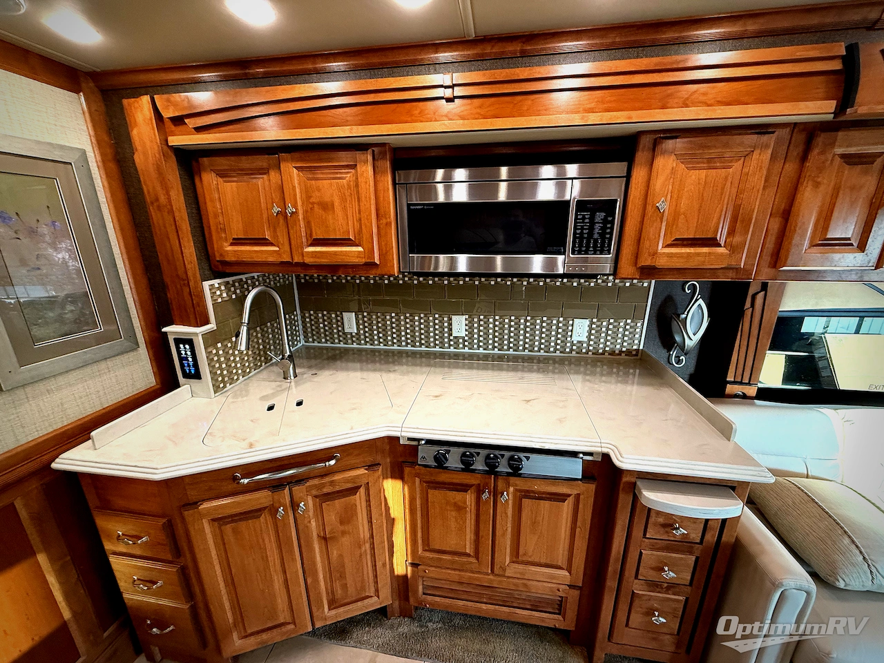 2016 Tiffin Phaeton 36GH Photo 11