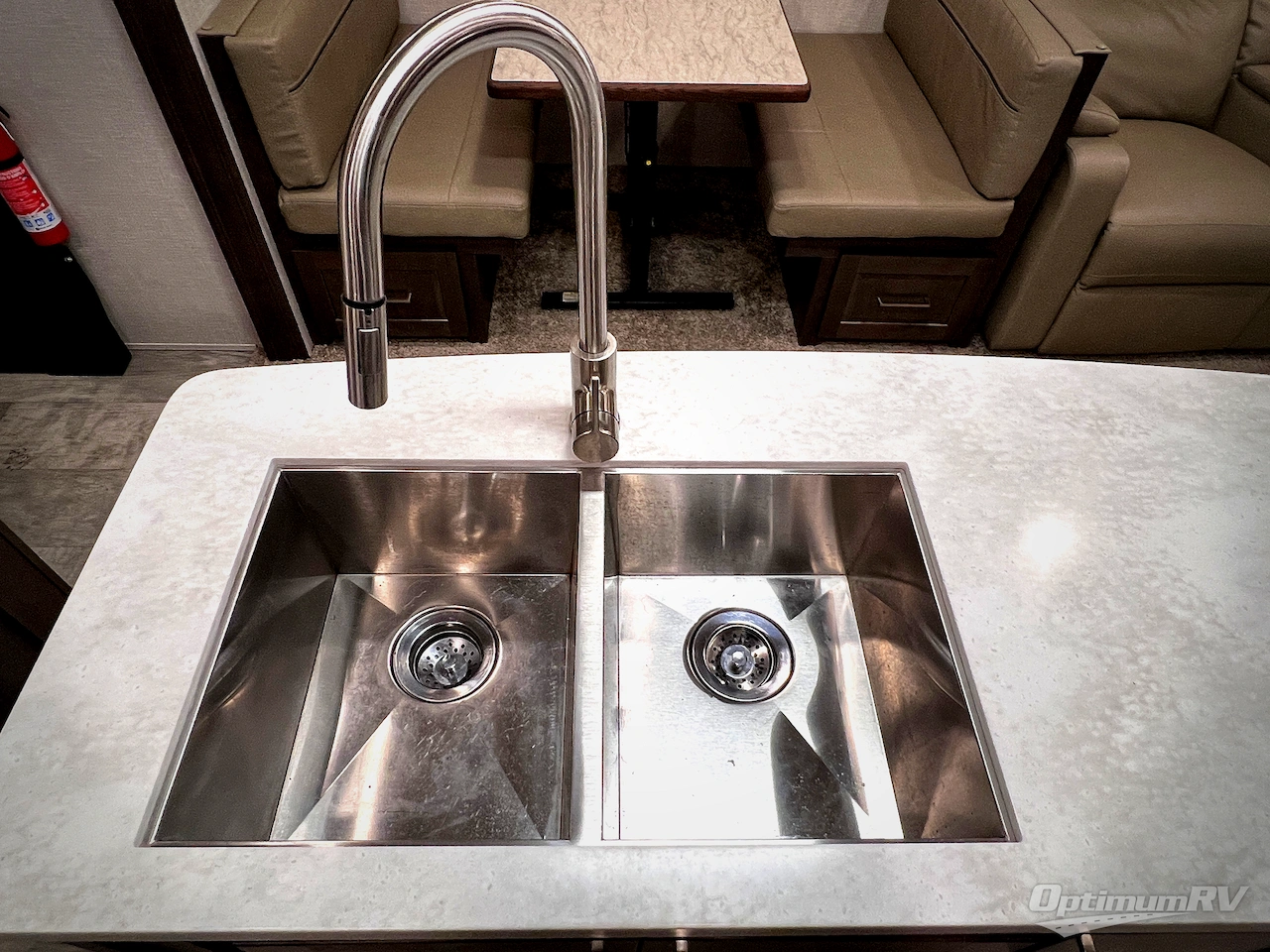 2022 Forest River Flagstaff Classic 832lKRL Photo 11