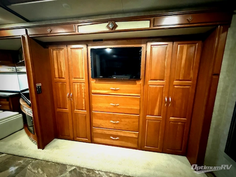 2016 Winnebago Journey 40R RV Photo 3