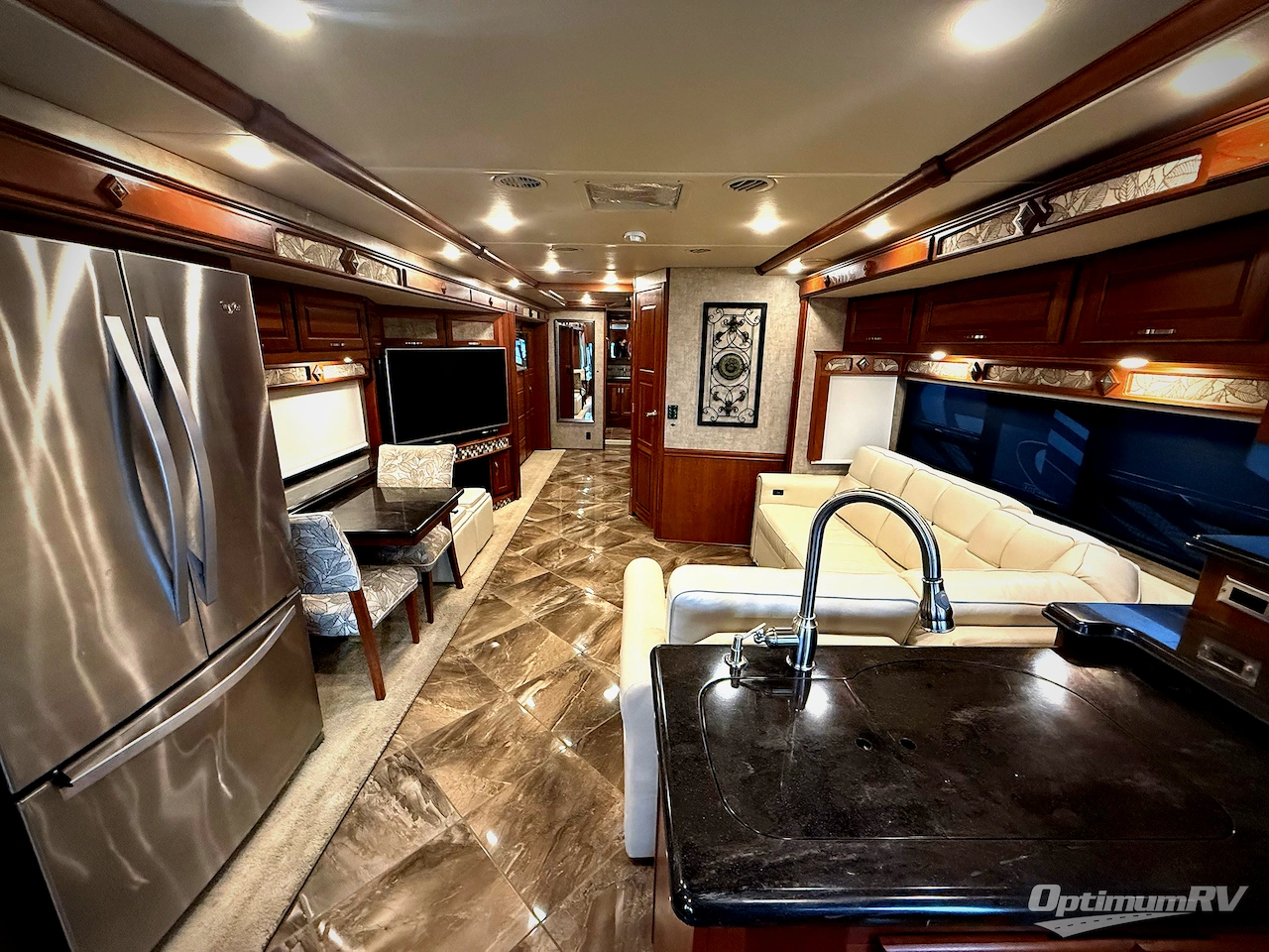 2016 Winnebago Journey 40R Photo 3