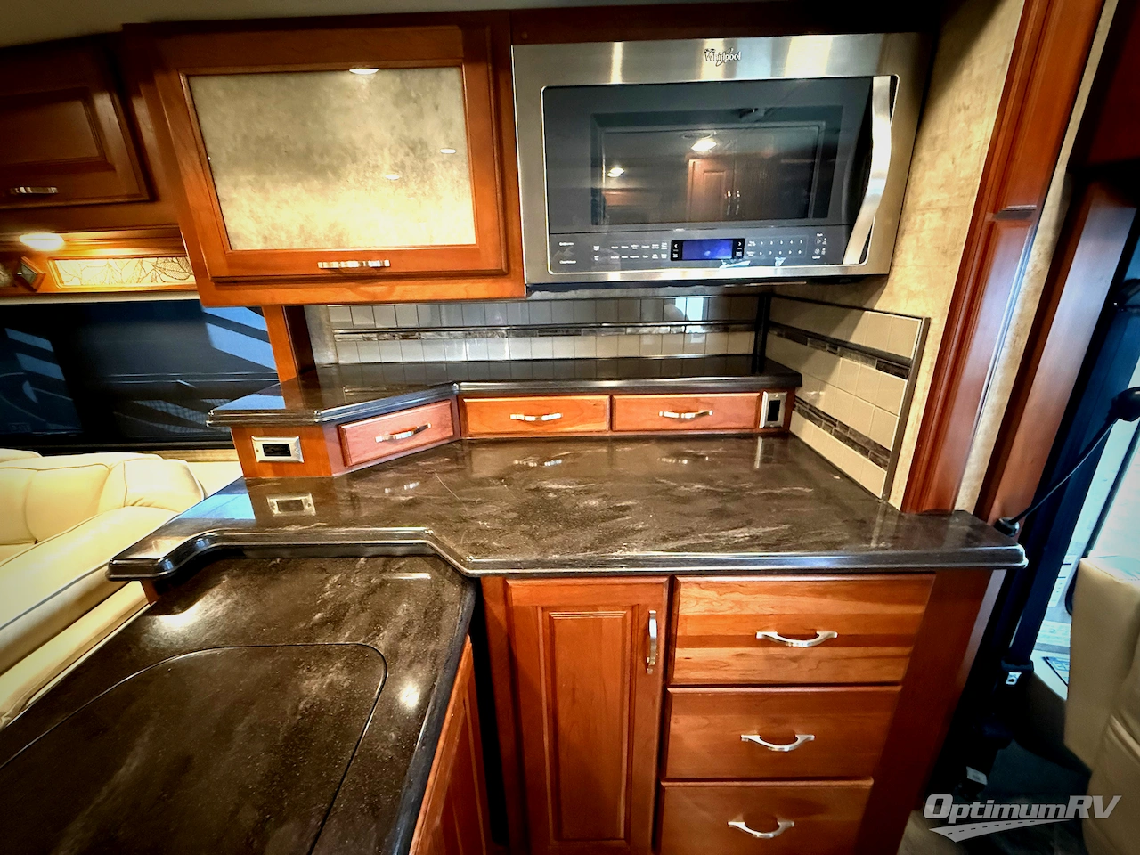 2016 Winnebago Journey 40R Photo 10