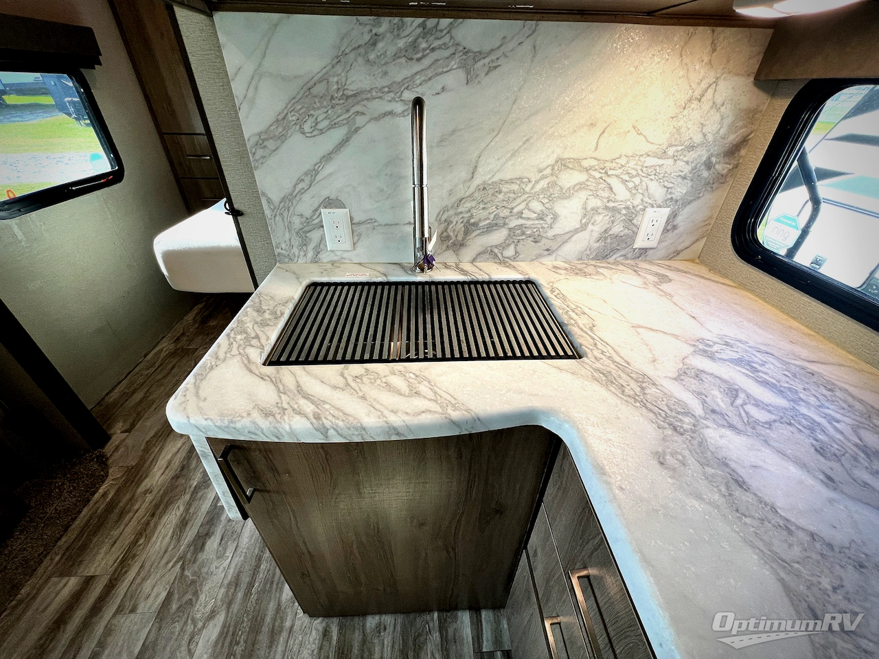 2022 Grand Design Imagine 2800BH Photo 12
