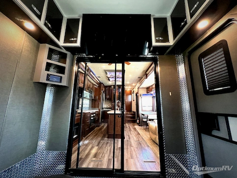 2019 DRV Luxury Suites FullHouse JX450 RV Photo 3