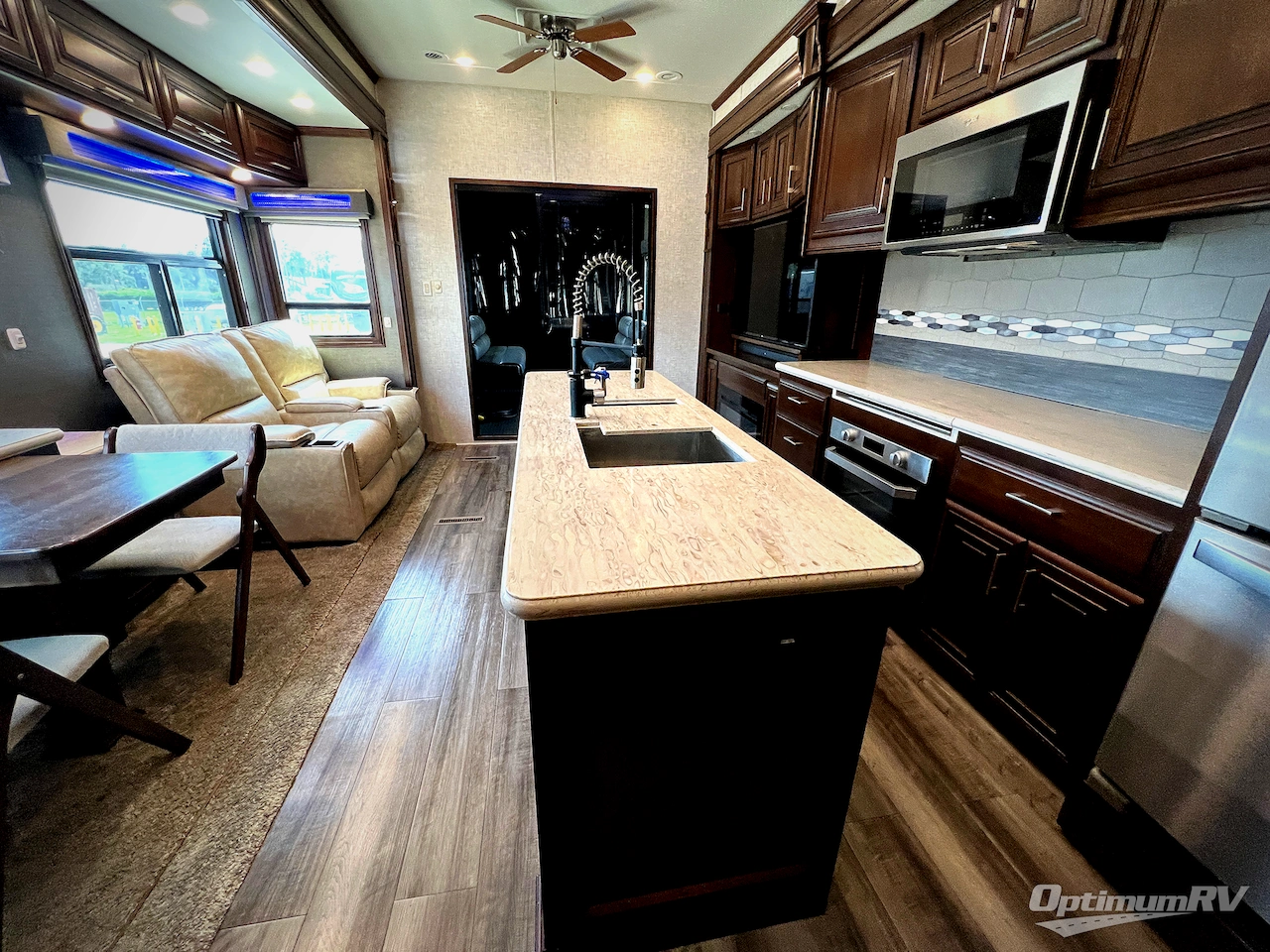2019 DRV Luxury Suites FullHouse JX450 Photo 4