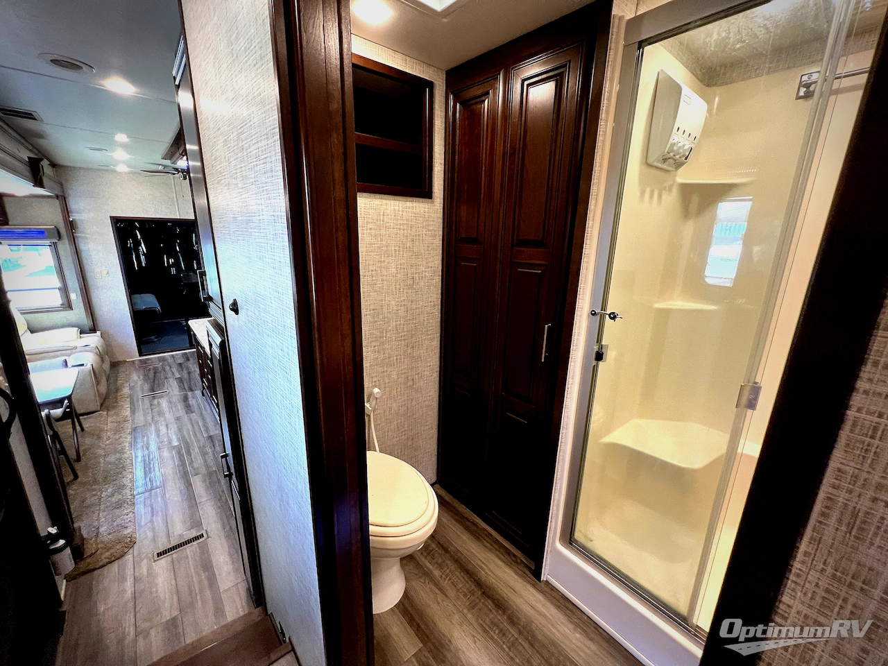 2019 DRV Luxury Suites FullHouse JX450 Photo 27