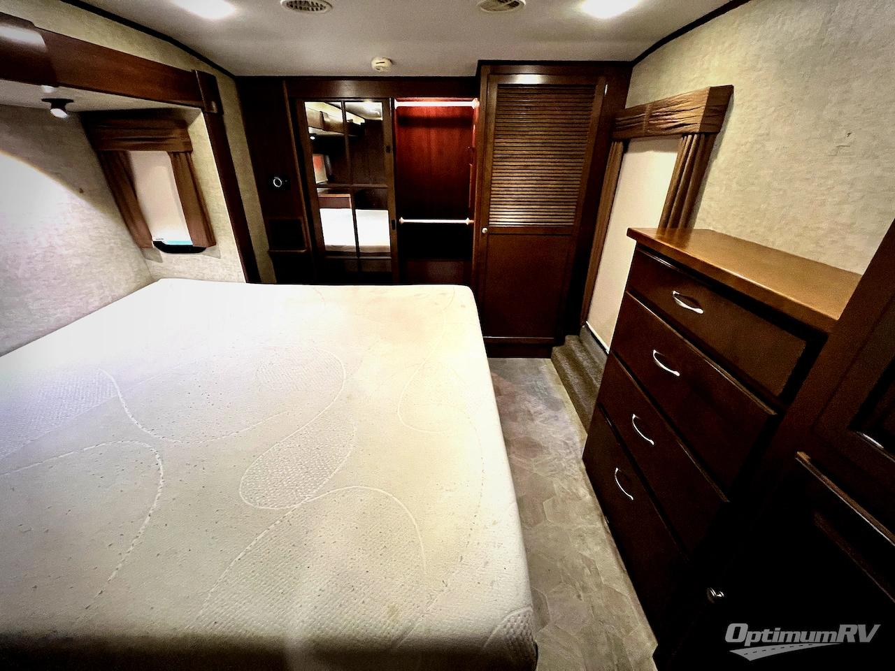 2015 Heartland Big Country 3450TS Photo 17