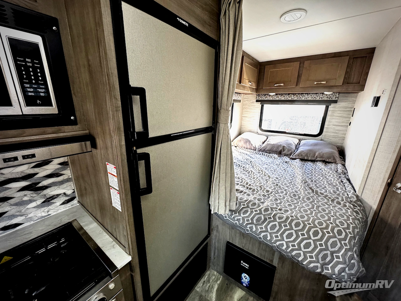 2024 Gulf Stream Conquest Class C 6238 Photo 10