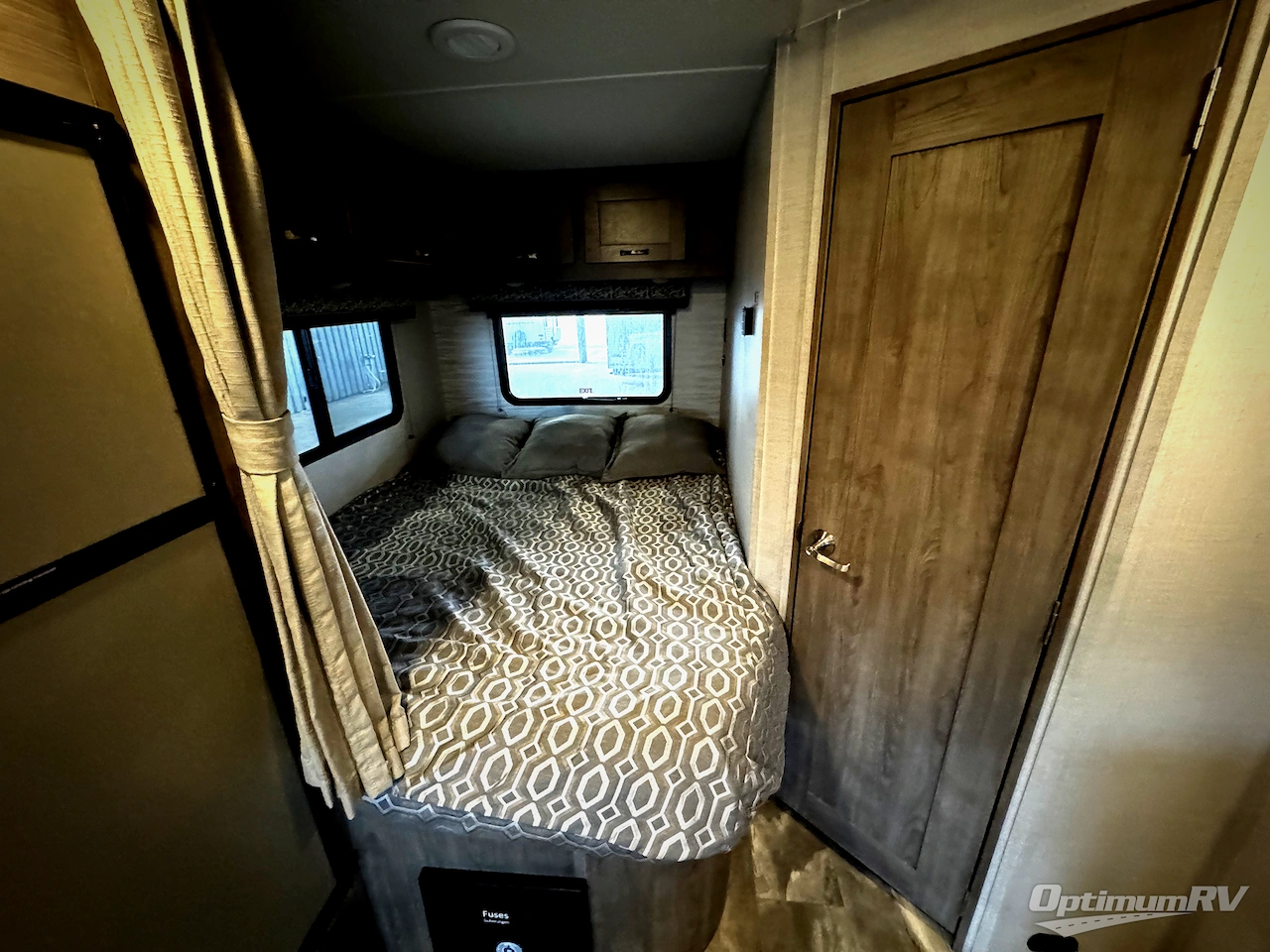 2024 Gulf Stream Conquest Class C 6238 Photo 19