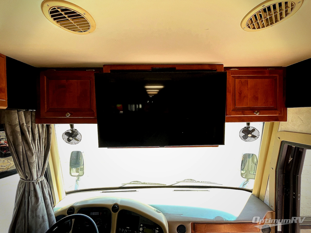 2007 Tiffin Phaeton 40 QSH Photo 12