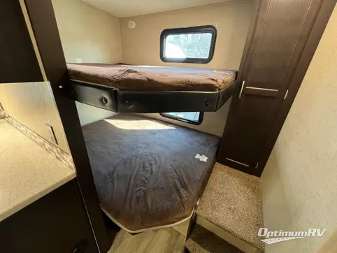 2018 KZ Durango 286BHD RV Photo 2