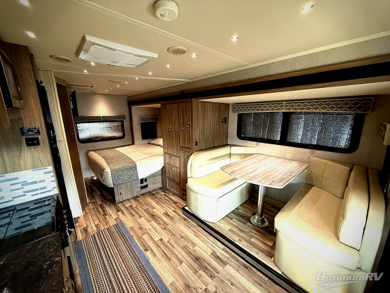 2018 Dynamax isata 3 24FW Photo 5