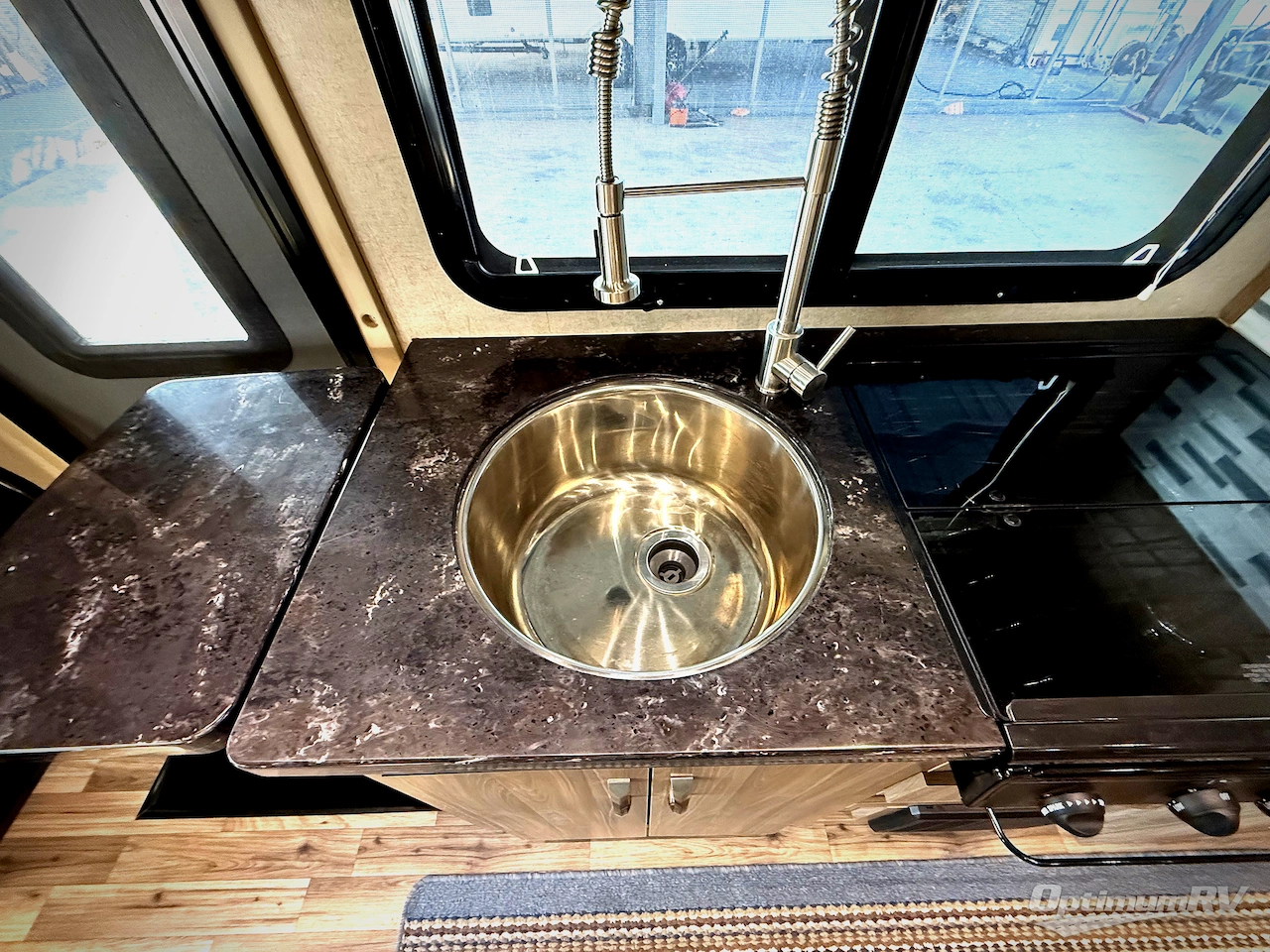 2018 Dynamax isata 3 24FW Photo 7