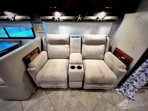 2015 Winnebago Forza 38R RV Photo 2