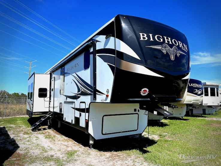 2019 Heartland Bighorn 3871FBO RV Photo 1