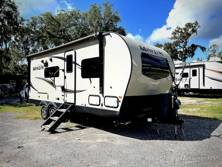 2021 Forest River Rockwood Mini Lite 2204S RV Photo 1