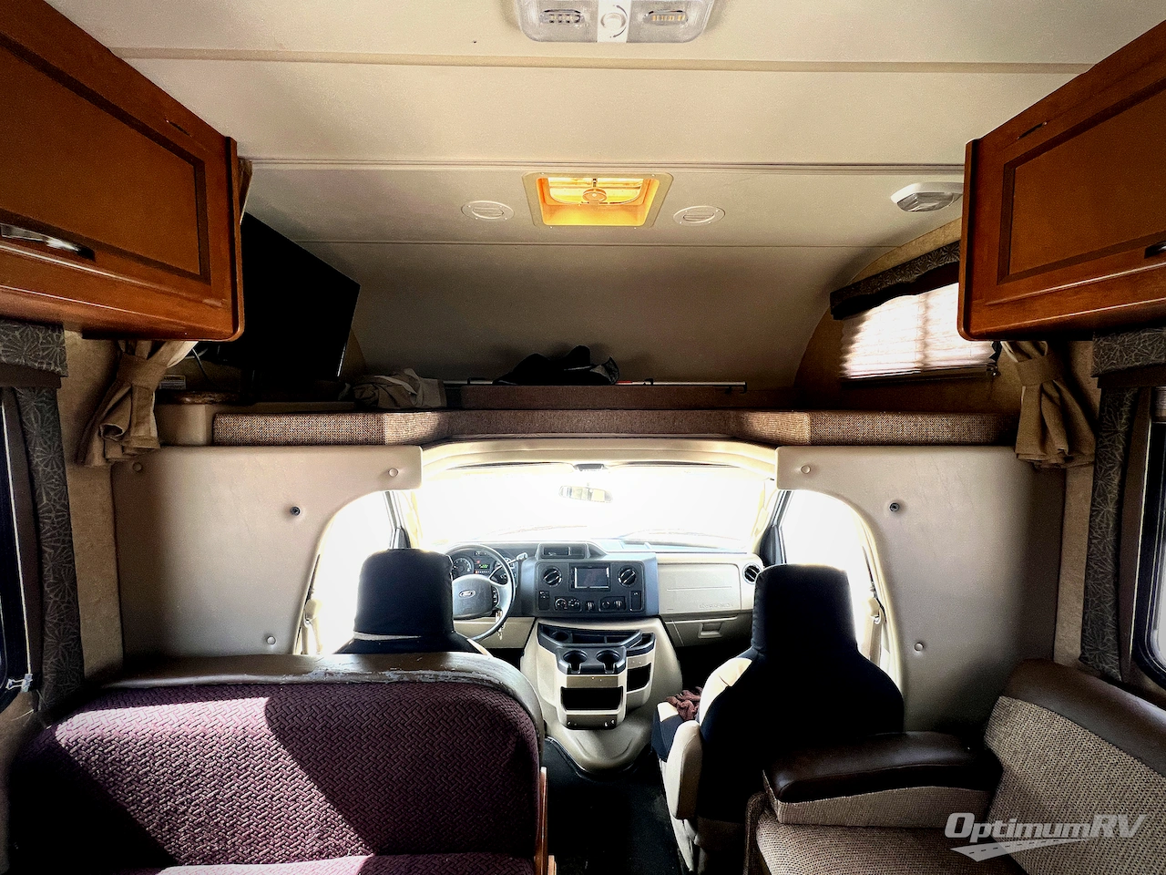 2014 Thor Chateau 26A Photo 6