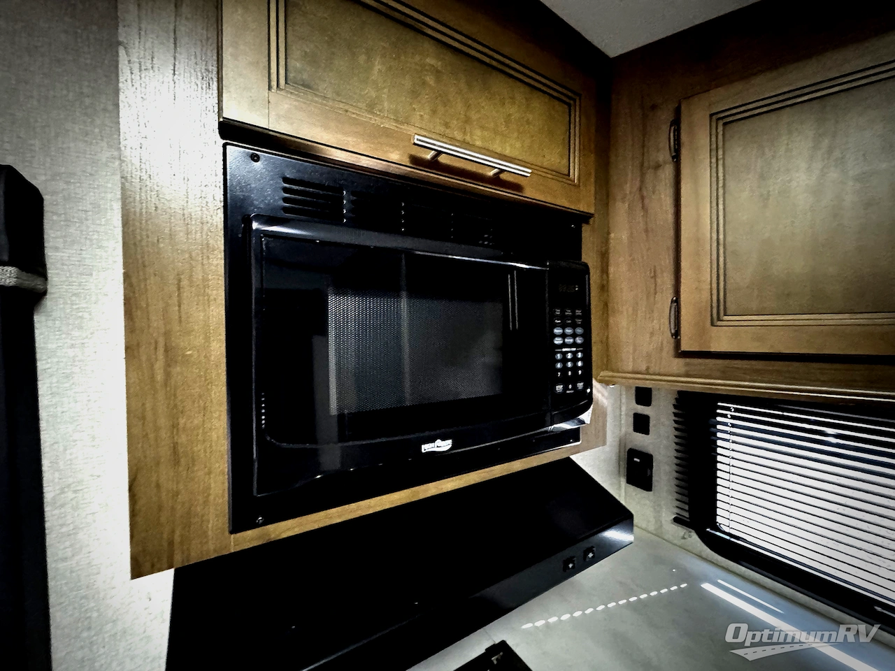 2020 Keystone Cougar Half-Ton 29RKS Photo 9