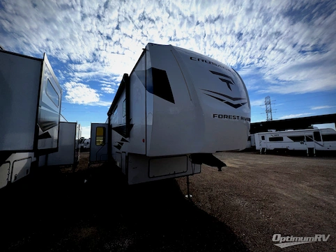 New 2026 Prime Time RV Crusader KING33 Featured Photo