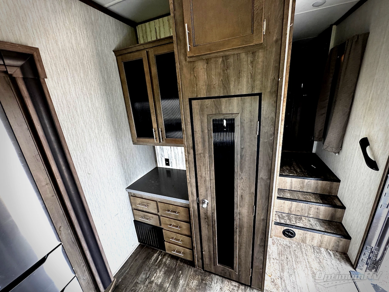 2019 Forest River Sabre 32DPT Photo 6