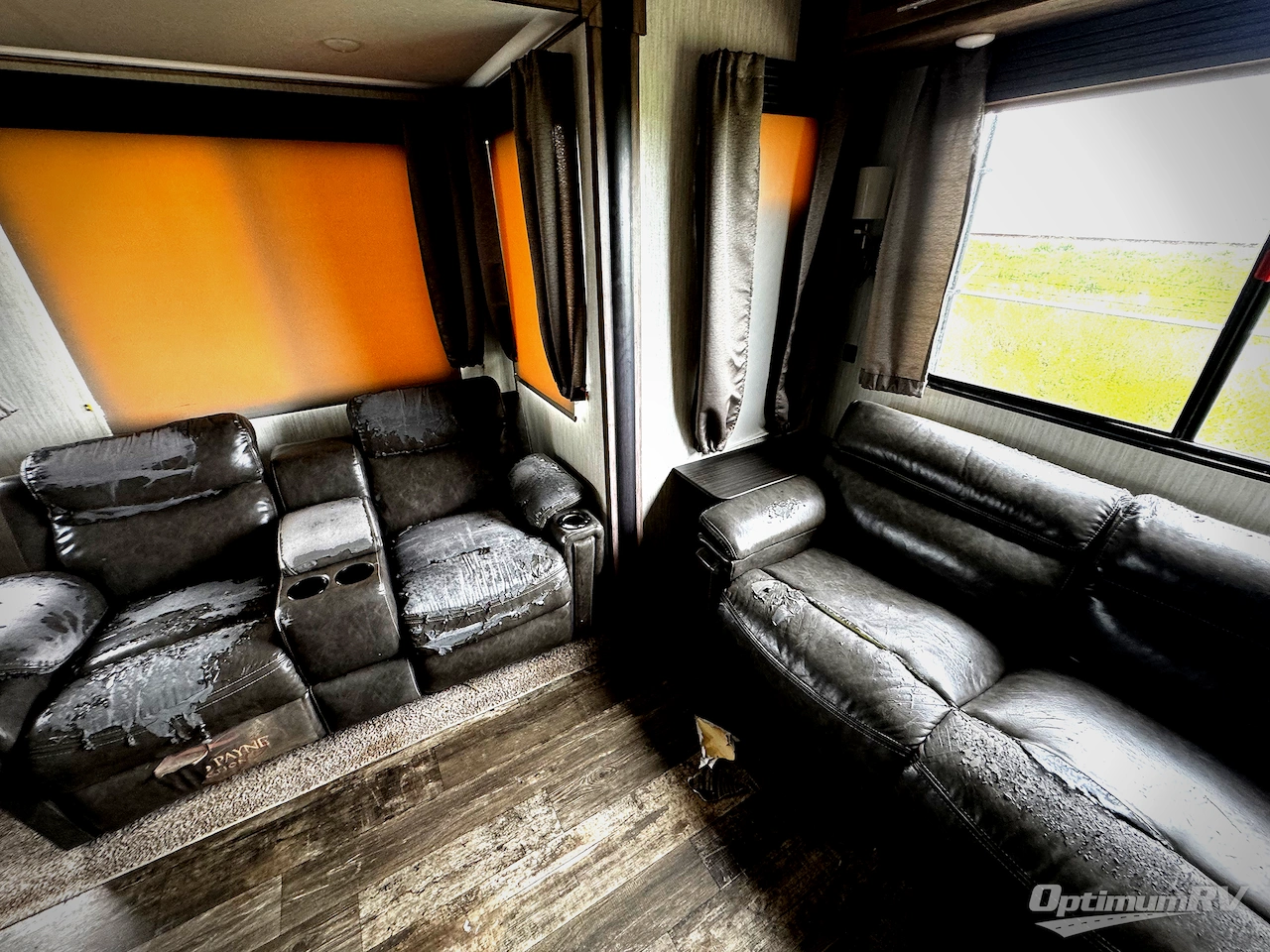 2019 Forest River Sabre 32DPT Photo 8