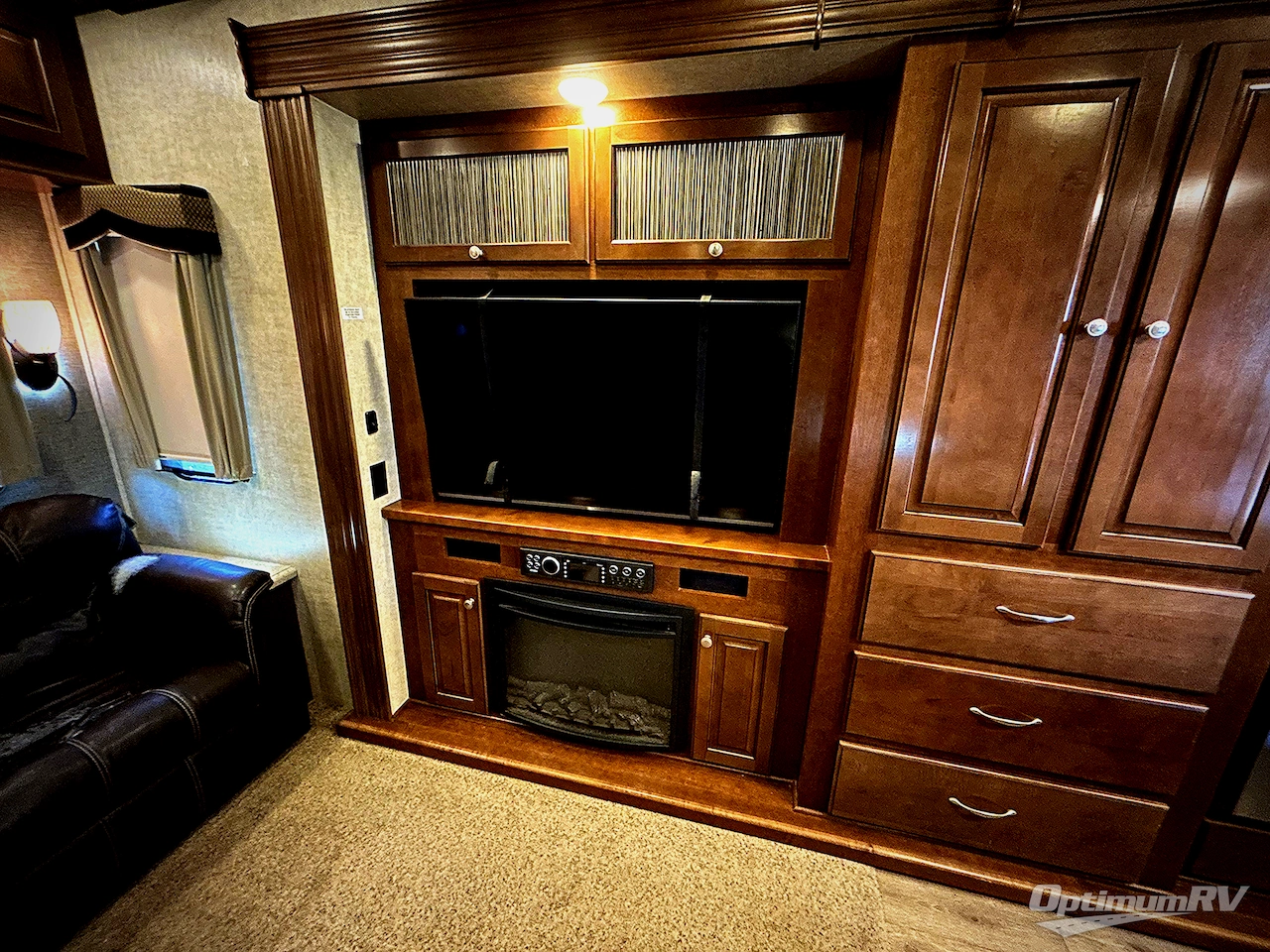 2016 Heartland Big Country 3450TS Photo 18