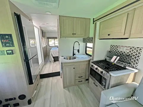 2024 Forest River Sunseeker Classic 2860DS Ford RV Photo 4
