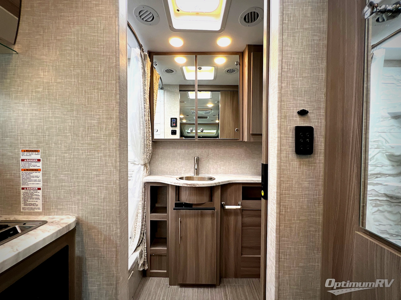2024 Thor Gemini AWD 23TE Photo 15