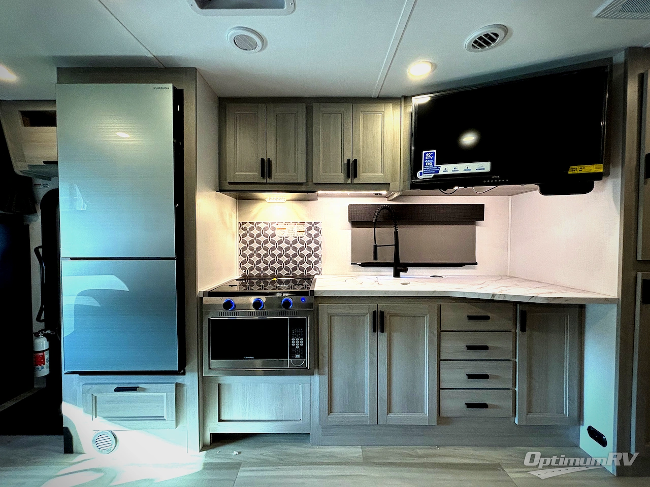 2024 Forest River Solera 27DSE Photo 6