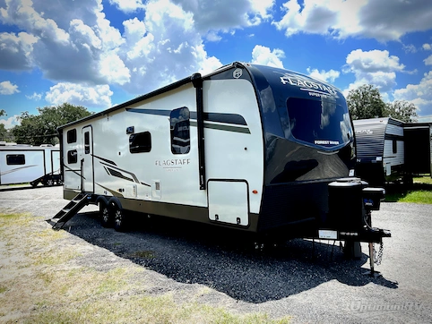 New 2026 Forest River Flagstaff Super Lite 27DBH Featured Photo