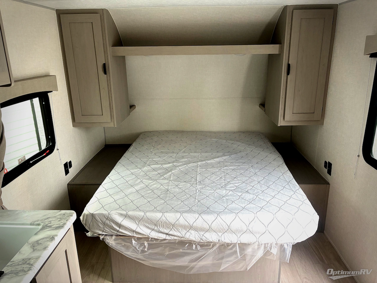 2026 Forest River Viking 5K Series 25QBH Photo 6