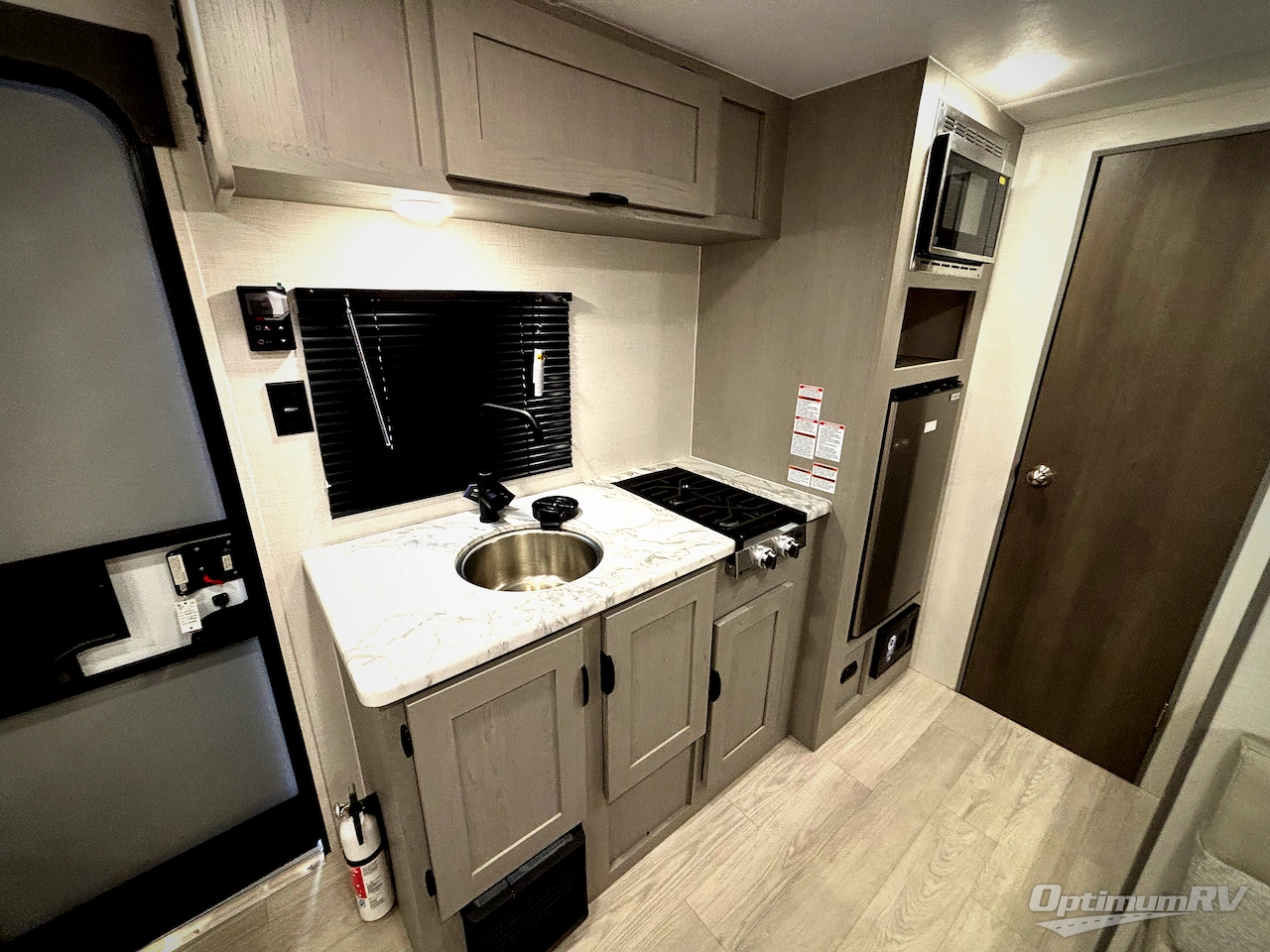 2026 Forest River Viking 3K Series 17BH Photo 10